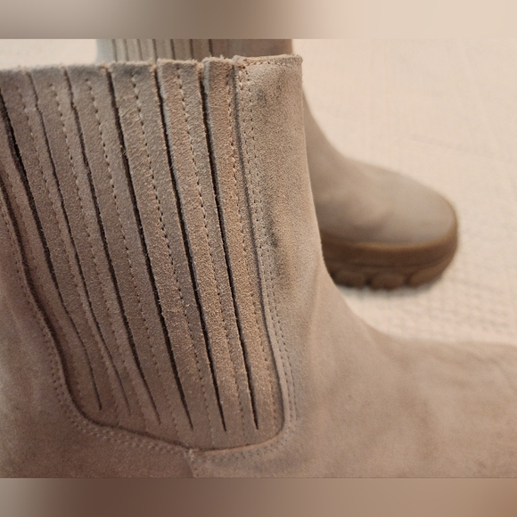 Max Mara Genepi Beige Cream Suede Chunky Ankle Boots Size 40/US 9 Luxury Grunge - Picture 13 of 14